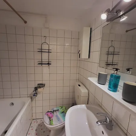 Zentrales Apartment Mit Balkon Und Parkplatz Trier Buitenkant foto